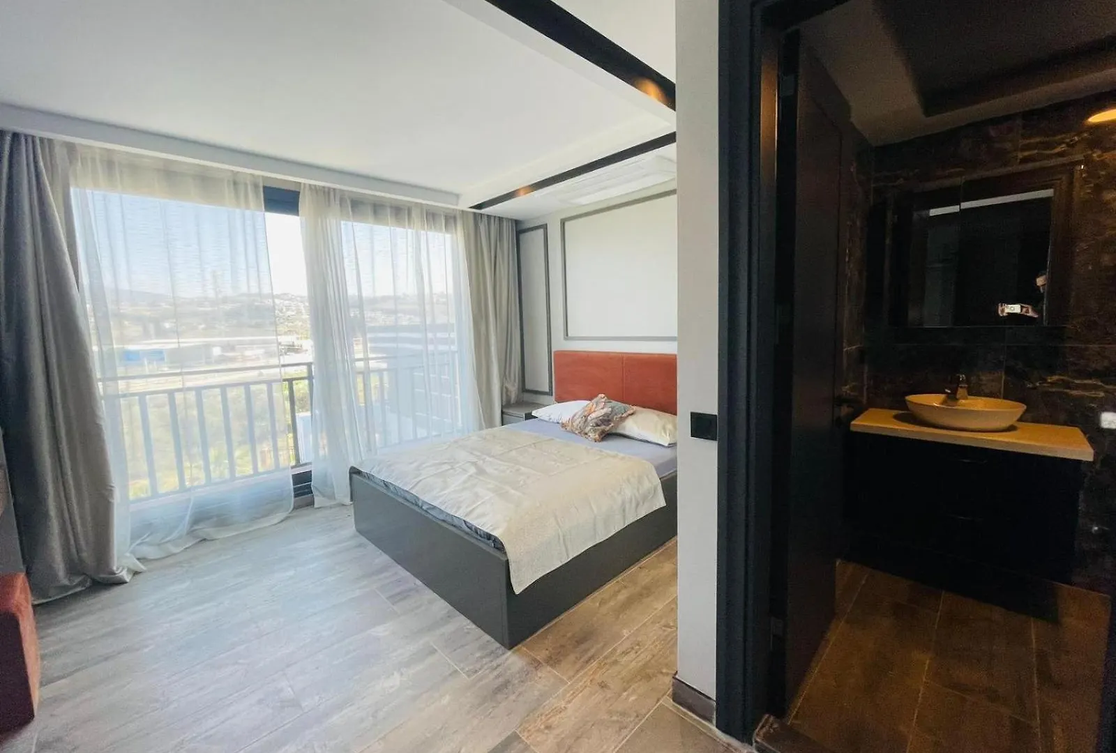 Isitmali Havuzlu Lueks Villa Kusadası 0*,  Turquie